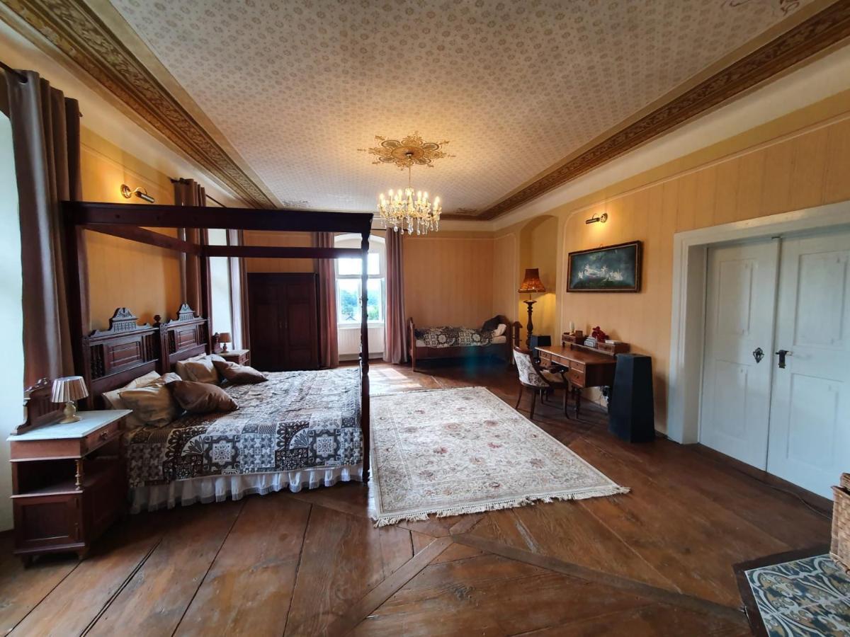 Apartman Fara Vcelakov Exterior foto